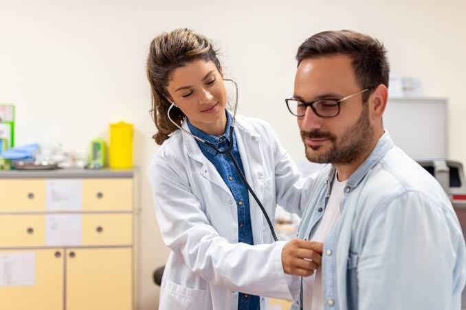7 Warning Signs You Should See a Cardiologist in Arizona